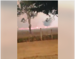 Vídeo |Incêndio de grandes proporções assusta moradores de Montanha. ES - Colatina em Ação