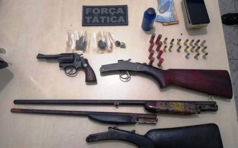 Armas apreendidas pela PM em São Mateus-ES