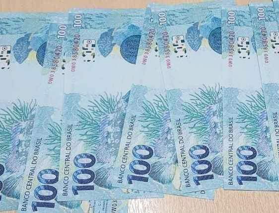 Vídeo | Homem recebe R$ 1 mil em notas falsas pelos Correios e acaba preso no ES - Foto: Reprodução