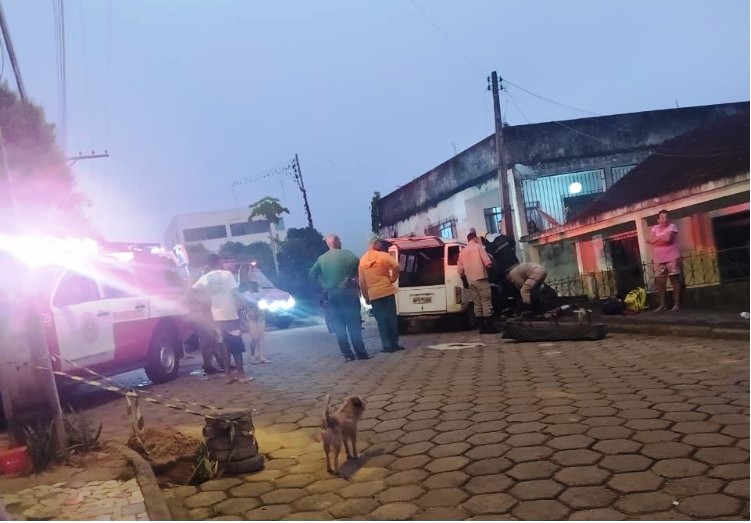 Sete pessoas ficam feridas em acidente com kombi em São Gabriel da Palha - Foto: Reprodução