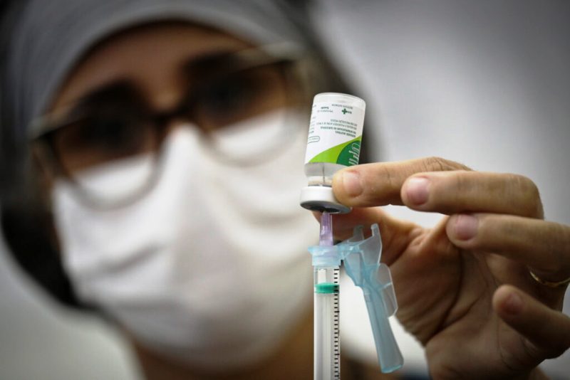 Vacinação contra sarampo e influenza continua nesta terça (03) em Colatina - Foto: Breno Esaki/Agência Saúde
