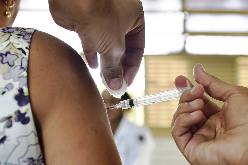 Colatina realiza dia "D" de vacinação contra a gripe