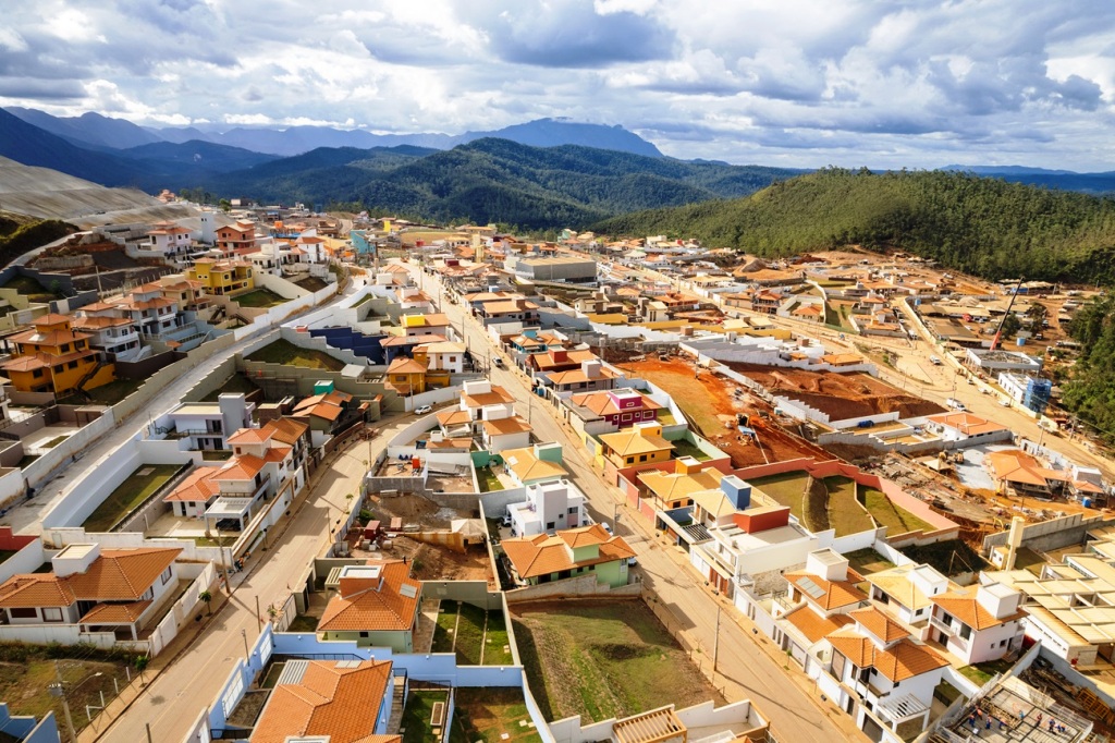 Mariana_MG 24 de julho de 2023. Na imagem, Casas do reassentamento de Bento Rodrigues. Imagem: Walfried Weissmann /