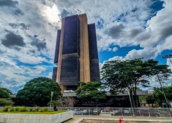 Brasileiros ainda não sacaram R$ 7,79 bi de valores a receber - Foto: Agência brasil