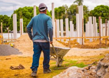 Detentos trabalham em obras públicas de Colatina - Foto: Sejus