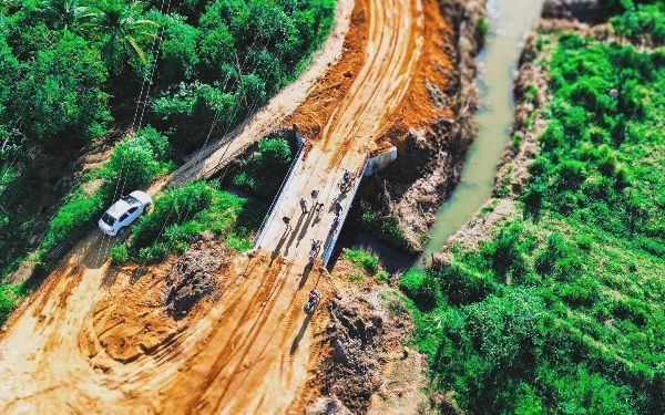 Prefeitura de Colatina melhora estradas rurais durante feriado de 1º de Maio - Foto: Comunicação PMC
