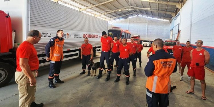Bombeiros do ES partem para missão no Rio Grande do Sul - Foto: Divulgação