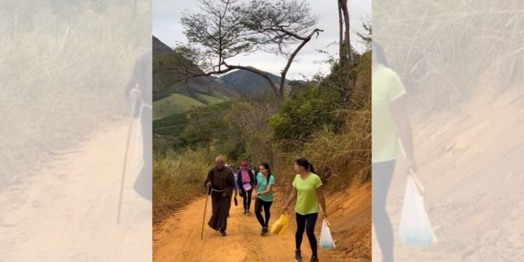 Caminhada Ecológica Franciscana: Sinal de Esperança e Compromisso - Reprodução