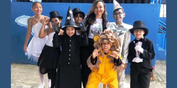 Evento 'O Mágico de Oz' na Escola Luiz Dalla Bernardina celebra o Dia da Família em Colatina - Foto: Reprodução