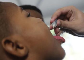 Vacina contra a poliomielite - Foto: Fernando Frazão/Agência Brasil