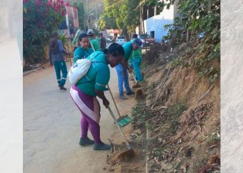 Colatina: SANEAR realizou mutirão especial no Bairro 15 de Outubro - Foto: Sanear/Divulgação