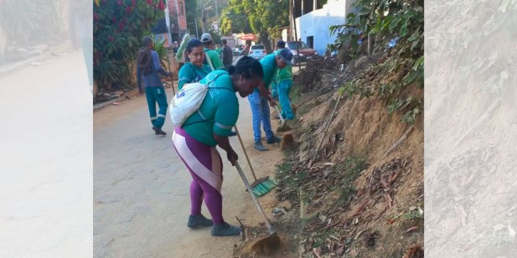 Colatina: SANEAR realizou mutirão especial no Bairro 15 de Outubro - Foto: Sanear/Divulgação