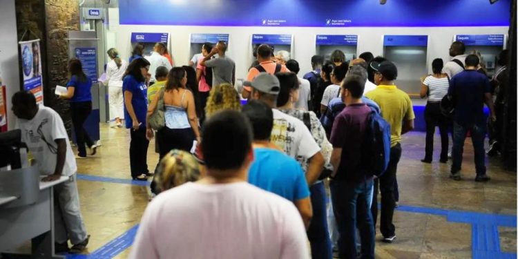 Caixa lança pacote digital completo para MEI com crédito de até R$10 mil - Foto: Tomaz Silva/Agência Brasil