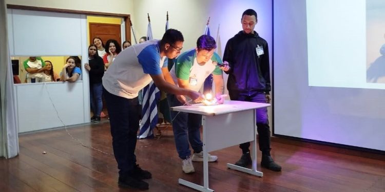 Aluno da EJA propõe produção de energia limpa em Colatina - Foto: Sedu/ES