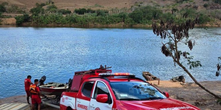 Tragédia no Rio Doce: avô testemunha afogamento de genro e neto em Itapina - Foto: 3ª Cia Ind Bombeiros