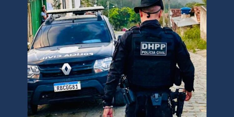 Polícia prende homem com três mandados de prisão em Nova Venécia Foto: PCES/Divulgação