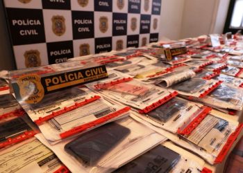 Governo do ES inicia devolução de celulares recuperados no Projeto Recupera - Secom/ES