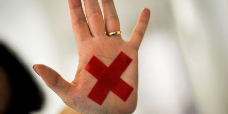 O perigo mora em casa: violência doméstica contra a mulher cresce 9,8% no Brasil - Foto: (Foto: Marcello Casal Jr - Agência Brasil)