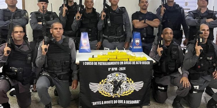 Polícia apreende drogas e detém suspeito em Colatina durante patrulhamento - Foto: PMES