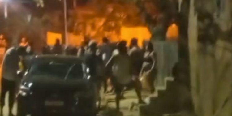 Homem é baleado na cabeça em tentativa de homicídio no bairro Vicente Soella, Colatina - Foto: Reprodução