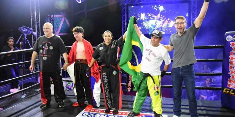 Portinho conquista Cinturão Internacional Gladiadores com nocaute histórico em vitória - Foto: Divulgação