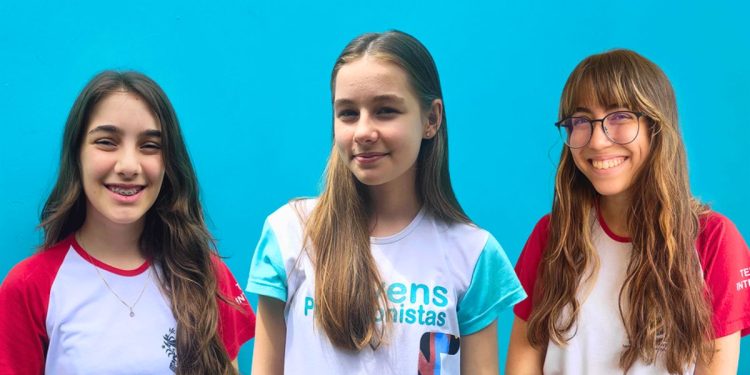 Alunas de Itarana e Mantenópolis superam desafios e conquistam medalhas de ouro na ONC 2024 - Foto: Sedu