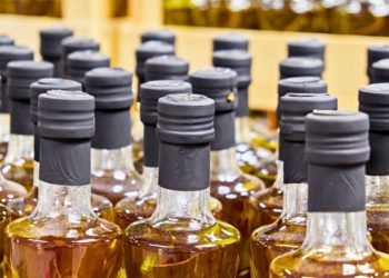 Mapa publica nova lista com 12 marcas de azeite fraudadas e impróprias para consumo - Foto: Mapa