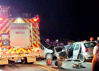 Cinco feridos em grave acidente na ES-080, em Colatina - Foto: Bombeiros