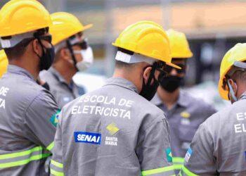 Inscrições gratuitas para a 5ª turma da Escola de Eletricista da Santa Maria terminam neste domingo (24-11) - Foto: Reprodução