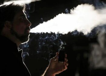 Câncer de boca: consumo de cigarro eletrônico aumenta risco e preocupa médicos - Foto: Reprodução