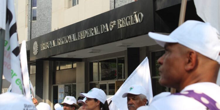 MAB repudia decisão da Justiça Federal e irá recorrer para a devida punição aos responsáveis pelo crime em Mariana - Foto: Reprodução