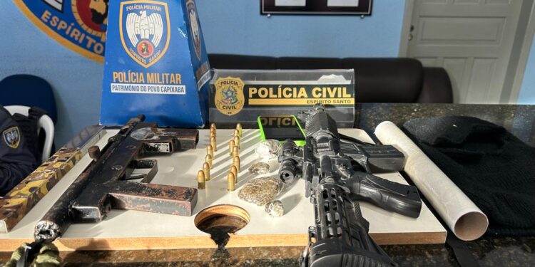 PC e PM de Águia Branca apreendem drogas, armas e prendem suspeitos de tráfico - Foto: Divulgação
