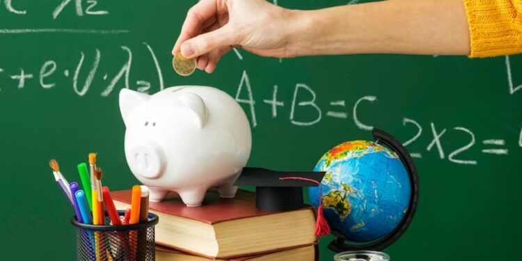 Educação financeira: saiba como controlar os gastos mensais - Imagem: Freepik