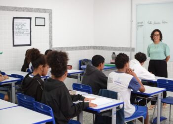 Processo Seletivo Simplificado para Professores em Colatina: Inscrições Abertas! - Foto: Reprodução