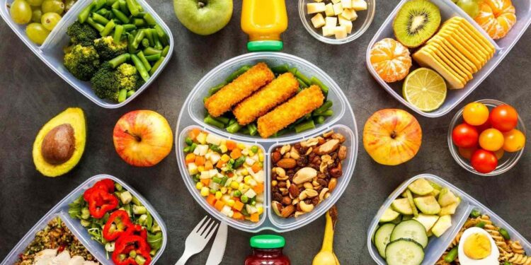 Quais são os mitos e as verdades sobre alimentação saudável? - Foto: Freepik