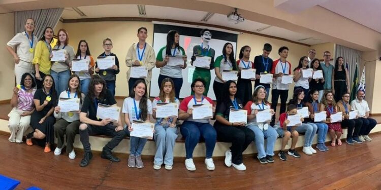 1ª Mostra Valorizando Talentos da Escola revela potencial de alunos de Colatina - Foto: Sedu