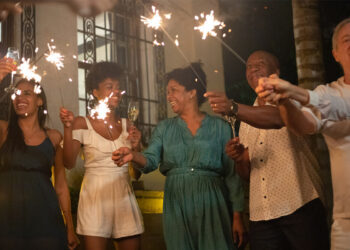 6 cuidados com os idosos nas festas de fim de ano - Foto: Reprodução