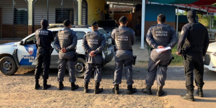 Azarados: Polícia desmonta esquema de jogos de azar em Fundão e prende seis pessoas - Foto: MPES