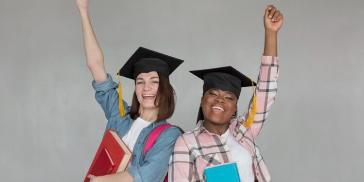 Resultado Nossa Bolsa 2025: Confira os selecionados e garanta sua vaga na graduação até o dia 30/01! - Foto: Fapes