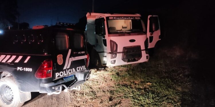 PC prende suspeito de furto de caminhão da Prefeitura de João Neiva - Foto: PMES
