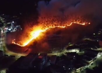 Santa Teresa: incêndio mobiliza bombeiros e assusta moradores - Foto: Reprodução