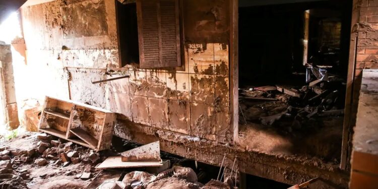 Caso Samarco: julgamento na Justiça britânica entra na fase final - José Cruz/Agência Brasil