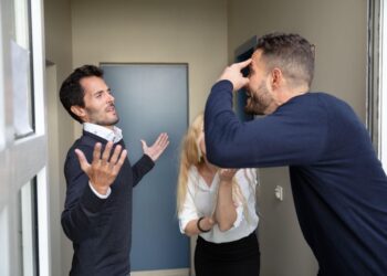 Quando o Perigo Mora ao Lado: A Violência Dentro dos Condomínios e o Desafio de Soluções Reais - Foto: Reprodução