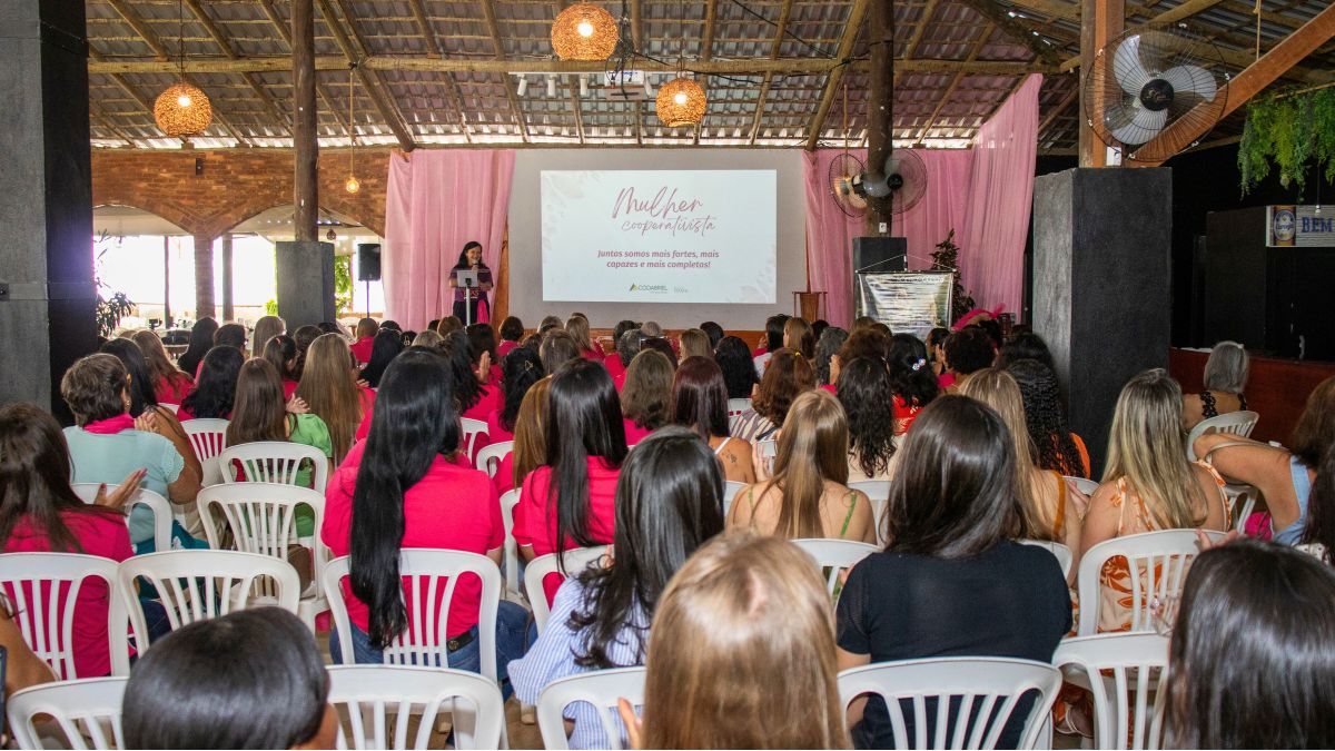 Evento promovido pela Cooabriel destaca a importância da união entre mulheres cooperativistas - Foto: Divulgação