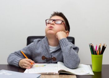 Conheça sinais precoces de TDAH - Imagem Freepik