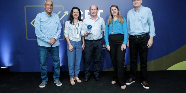A Cooabriel, maior cooperativa de café conilon do Brasil, ganha prêmio por excelência em gestão e governança no cooperativismo capixaba - CRÉDITO OCB-ES