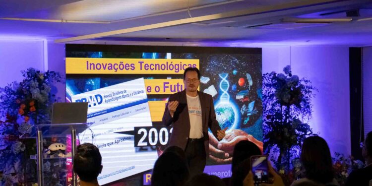 Talk EAD 2025 : evento explora como a tecnologia pode melhorar a experiência educacional - Foto: Senac-ES