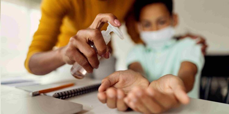 Início do outono: crianças são as mais afetadas por viroses devido à mudança na temperatura - Foto: Freepik