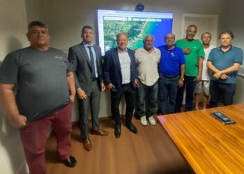 Aracruz: Secretaria de Recuperação do Rio Doce se reúne com prefeito Dr. Coutinho e pescadores - Foto: Reprodução