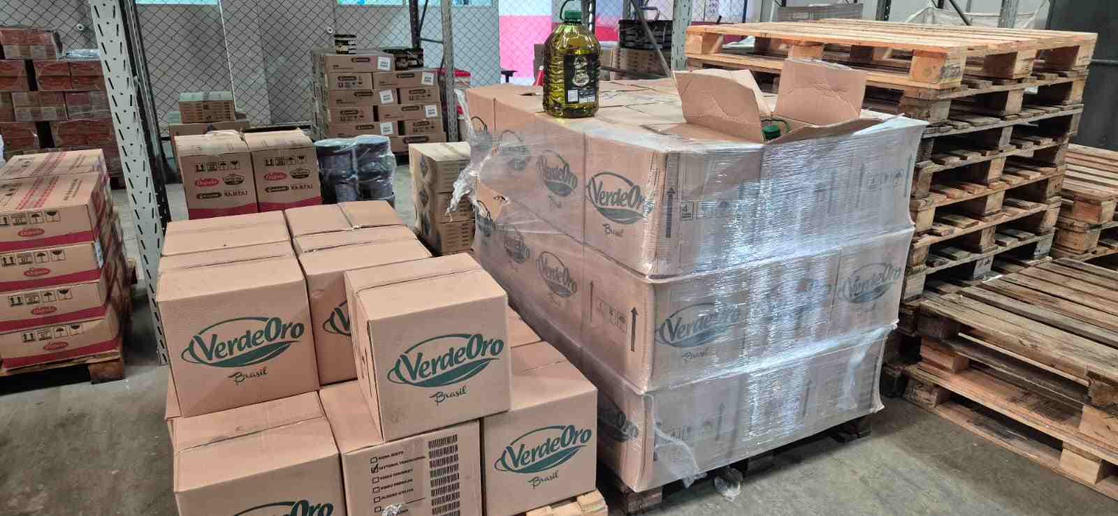 Operação conjunta apreende quase 9 mil litros de óleo fraudado no ES - Foto: Reprodução